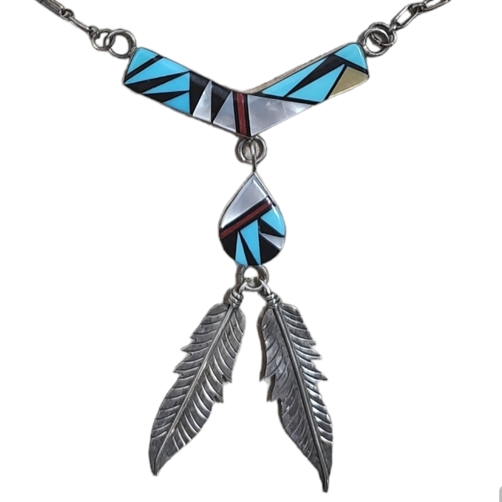 VINTAGE ZUNI MOSAIC INLAY NECKLACE with STERLING SILVER FEATHERS